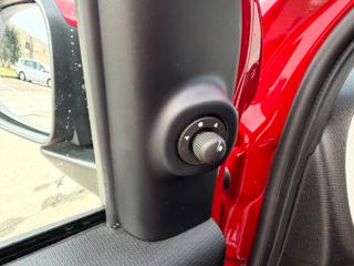 FIAT Panda Cross usata, con Sensori di parcheggio posteriori