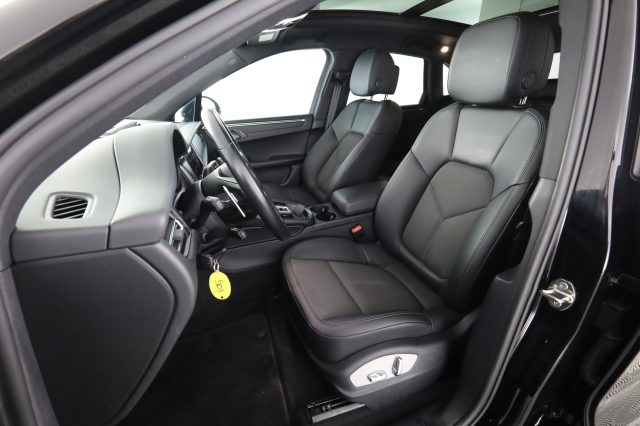 PORSCHE Macan usata 8