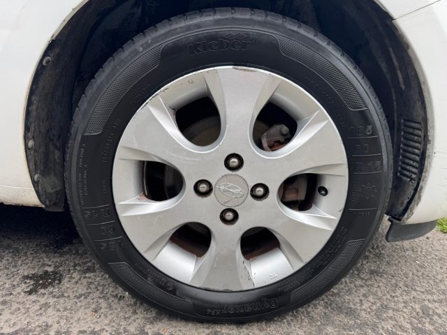 HYUNDAI i20 usata, con Climatizzatore
