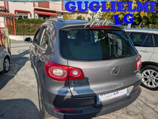 VOLKSWAGEN Tiguan usata, con Autoradio