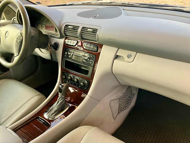 MERCEDES-BENZ C 320 usata 21