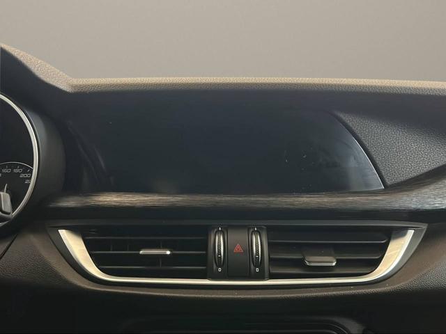 ALFA ROMEO Stelvio usata, con Volante in pelle