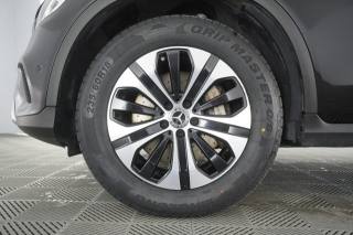 MERCEDES-BENZ GLC 300 usata 8