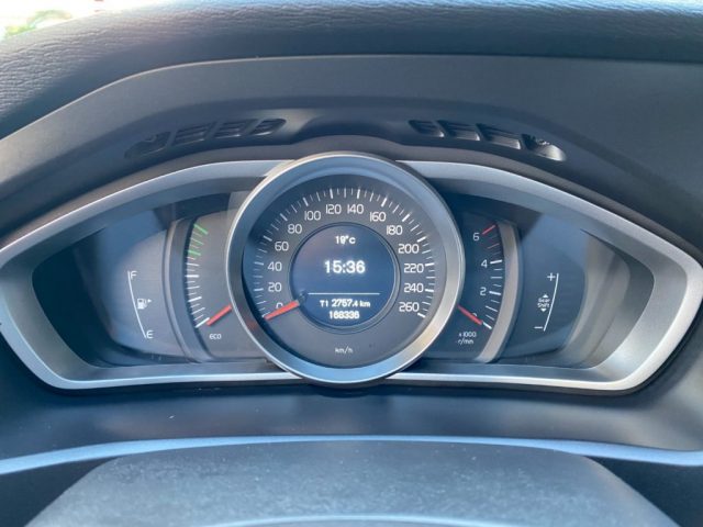VOLVO V40 usata, con Autoradio