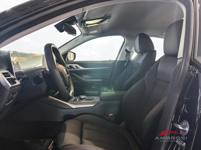 BMW i4 usata 8