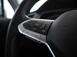 VOLKSWAGEN Tiguan usata, con Volante multifunzione