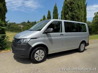 VOLKSWAGEN Caravelle usata, con Autoradio