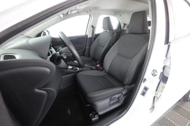 TOYOTA Yaris usata 2