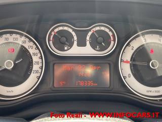 FIAT 500L usata, con USB