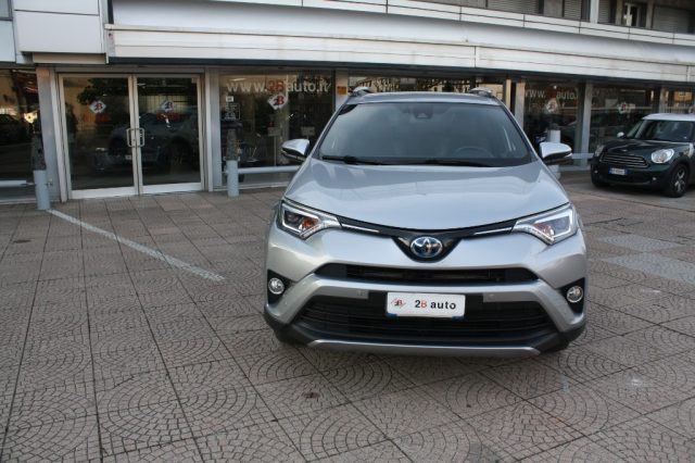 TOYOTA RAV 4 MY23 usata, con Cruise Control