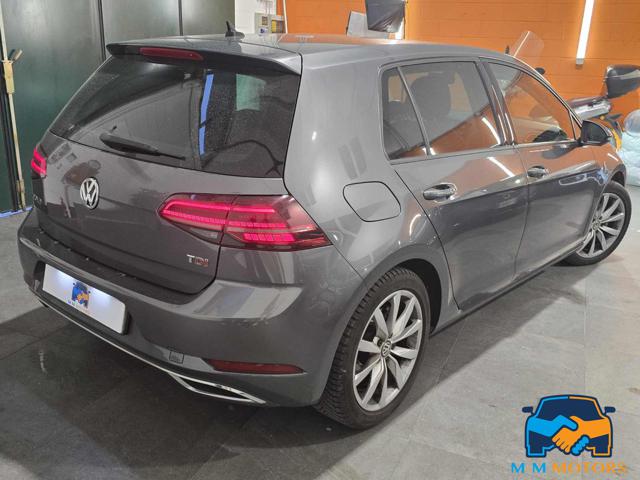 VOLKSWAGEN Golf usata, con Autoradio