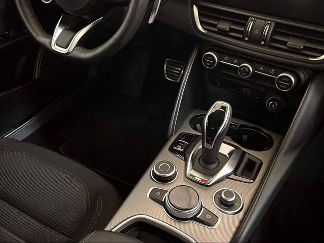 ALFA ROMEO Giulia usata, con Luci diurne LED