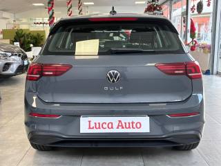 VOLKSWAGEN Golf usata, con Autoradio