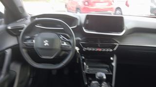 PEUGEOT 2008 usata, con Boardcomputer