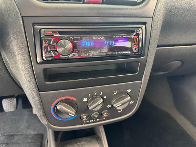 OPEL Corsa usata 11