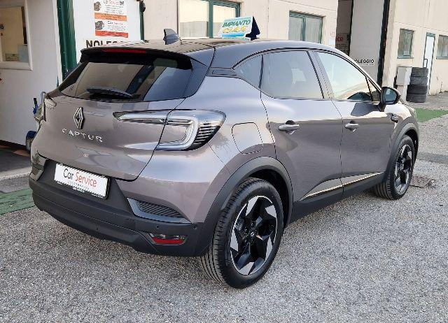 RENAULT Captur usata, con Controllo automatico clima