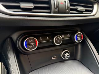 ALFA ROMEO Stelvio usata, con Sensori di parcheggio anteriori
