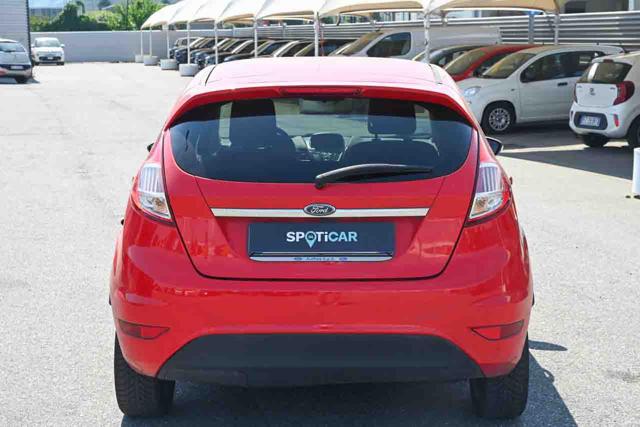 FORD Fiesta usata, con Specchietti laterali elettrici