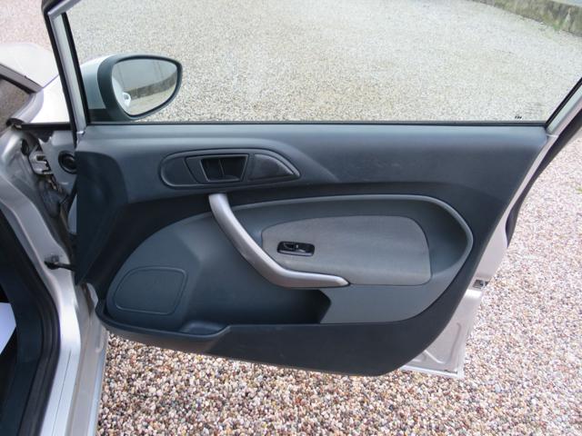 FORD Fiesta usata 21