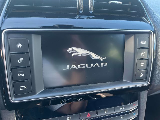 JAGUAR F-Pace usata, con Controllo trazione