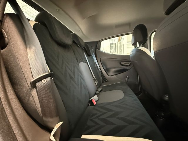 LANCIA Ypsilon usata 28