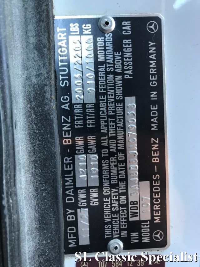 MERCEDES-BENZ SL 560 usata 25