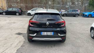RENAULT Captur usata, con Autoradio