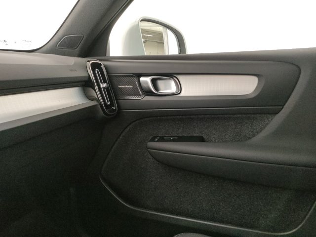 VOLVO XC40 usata, con Touch screen