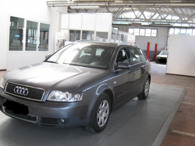 AUDI A4 usata, con Airbag laterali