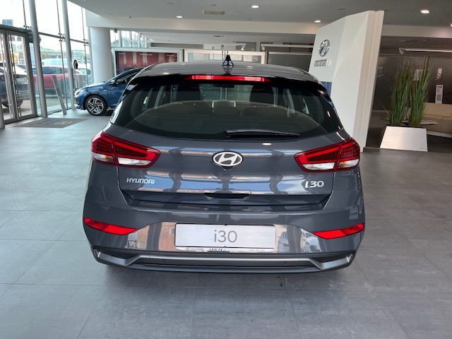 HYUNDAI i30 usata, con Alzacristalli elettrici