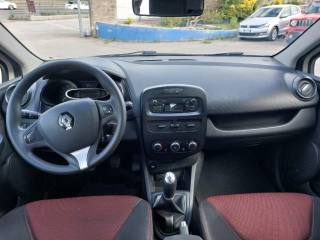 RENAULT Clio usata, con Climatizzatore