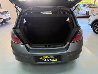 OPEL Astra usata, con Sedile posteriore sdoppiato