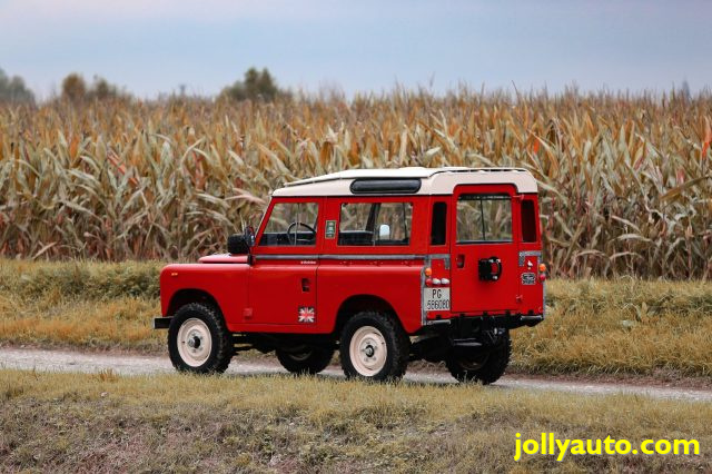 LAND ROVER Defender usata 5