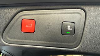 PEUGEOT 3008 usata, con USB