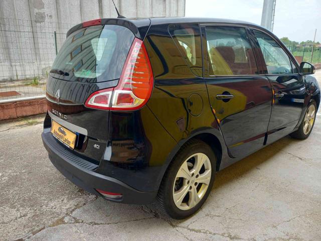 RENAULT Scenic usata, con Autoradio