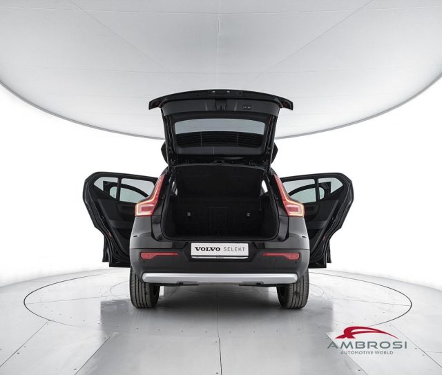 VOLVO XC40 usata 6