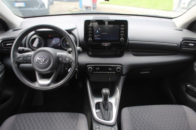 TOYOTA Yaris usata, con Fendinebbia