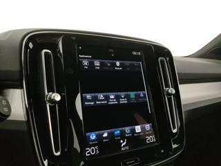 VOLVO XC40 usata, con Touch screen