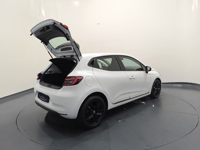 RENAULT Clio usata, con Airbag testa