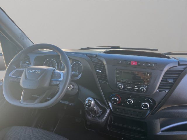 IVECO Daily usata 9