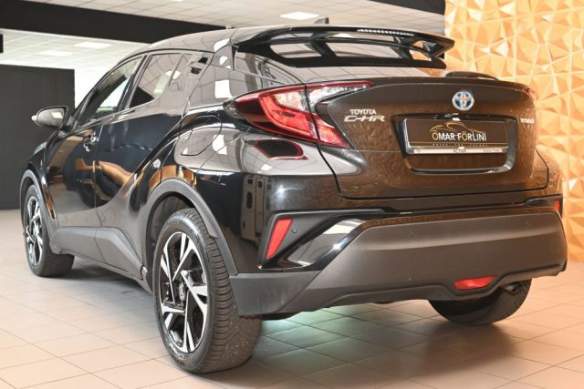 TOYOTA C-HR usata 3