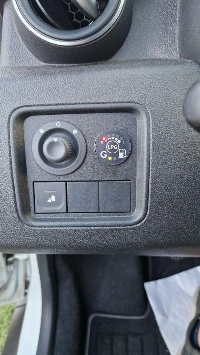 DACIA Duster usata, con Cruise Control