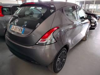 LANCIA Ypsilon usata, con ESP