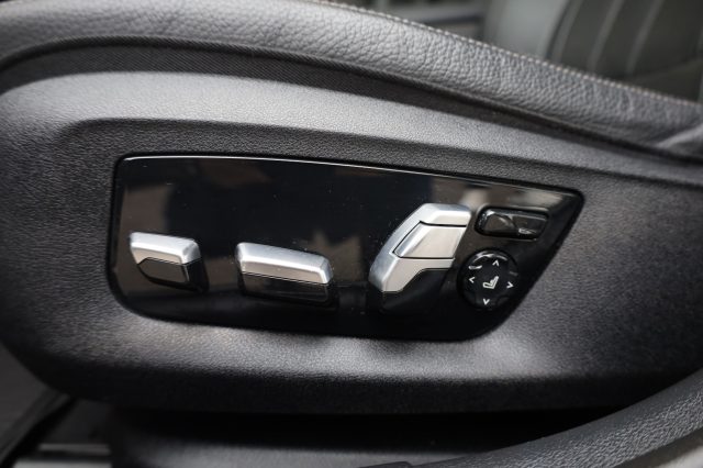 BMW 530 usata, con Fari al laser