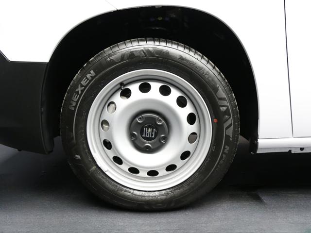 FIAT Doblo usata, con Park Distance Control