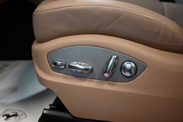 PORSCHE Macan usata 41