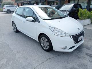 PEUGEOT 208 usata, con Boardcomputer