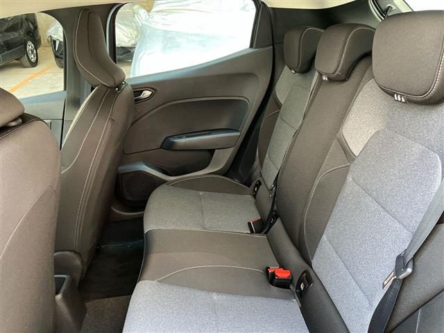 RENAULT Clio usata 8