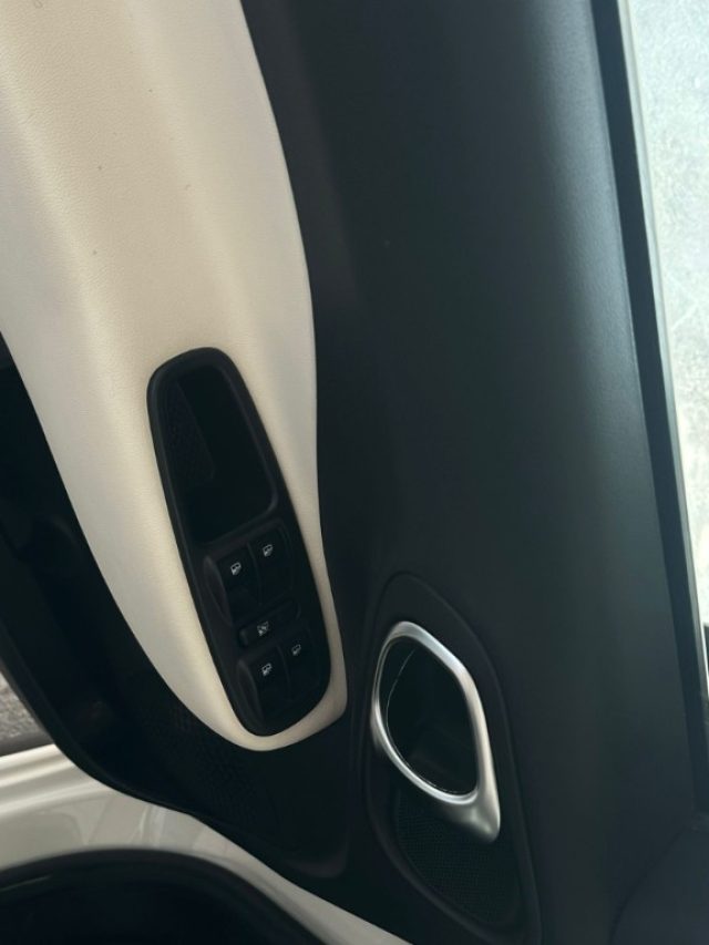 FIAT 500L usata, con Specchietti laterali elettrici