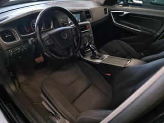 VOLVO V60 Cross Country usata, con Controllo automatico clima